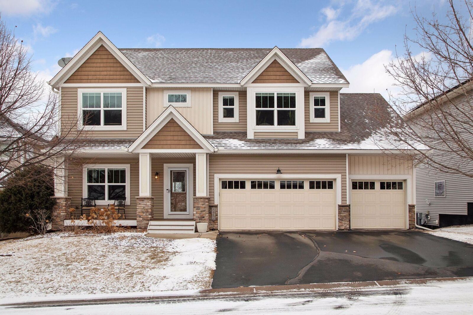 Property Photo: 8412 W 132nd Lane MN 55378