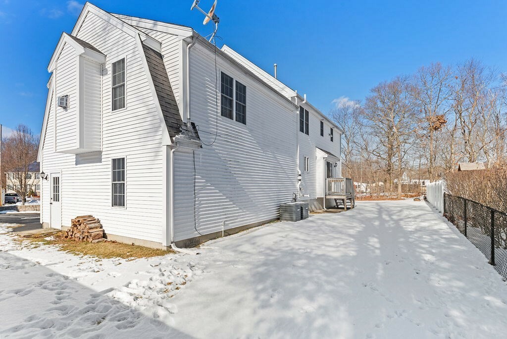 Property Photo:  15 Tennant Way  MA 02703 