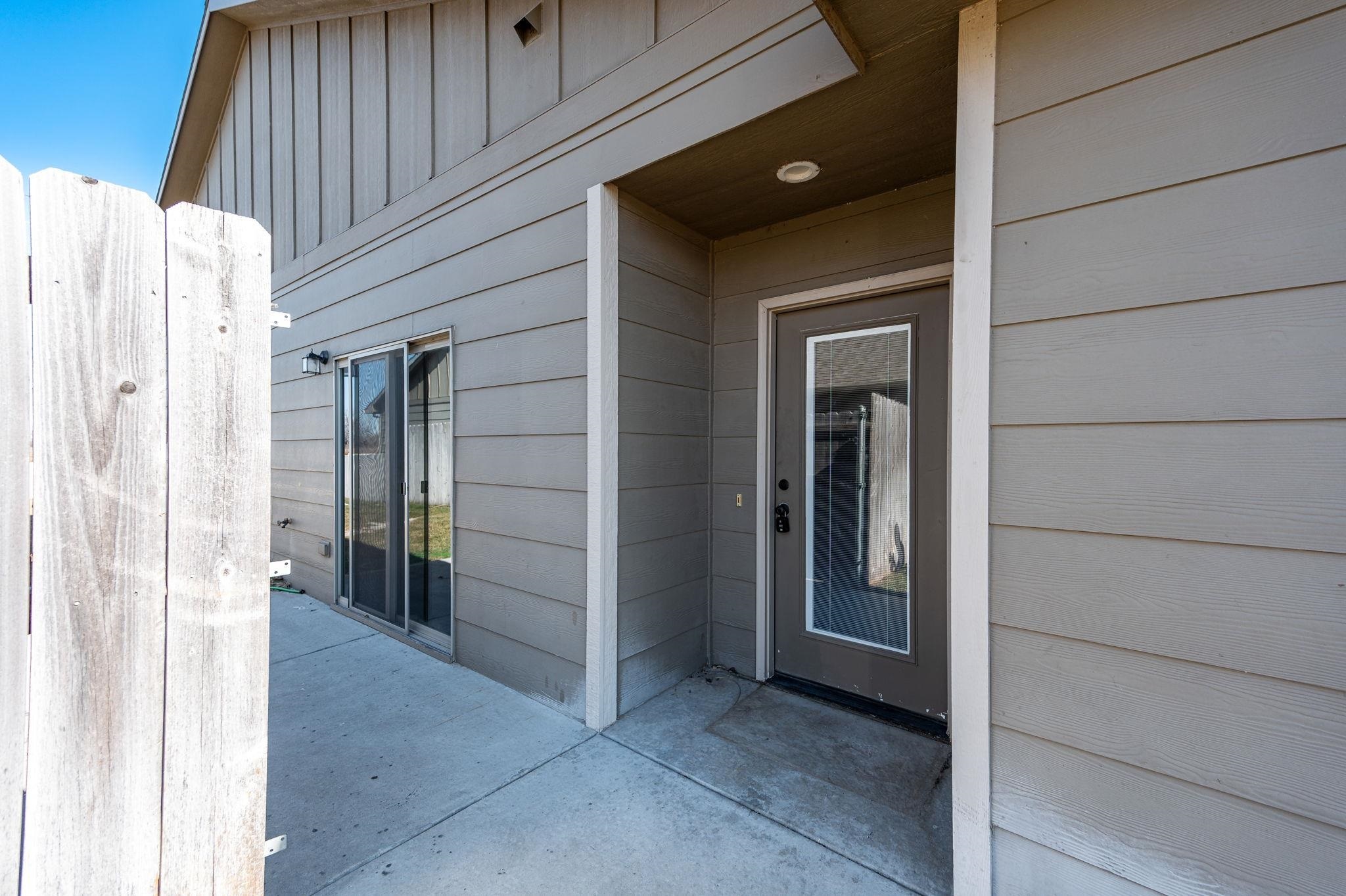 Property Photo:  3512 E Sunflower Dr  KS 67037-8693 