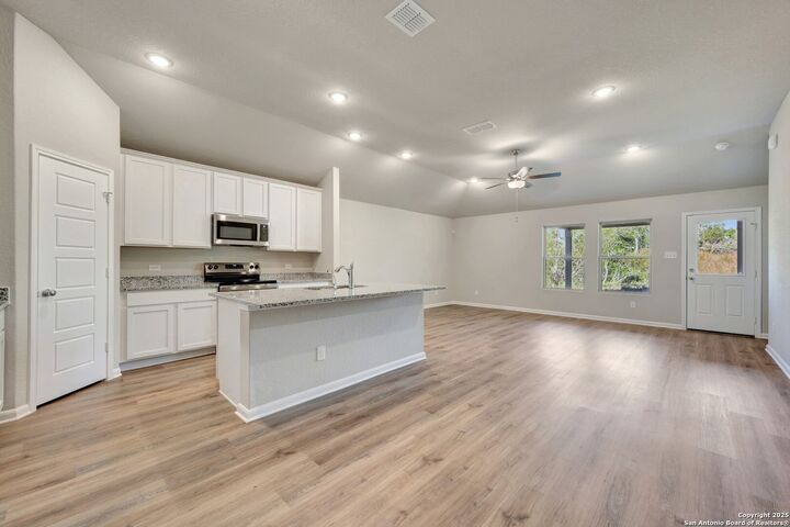 Property Photo:  21215 Jordans Ranch Way  TX 78264 