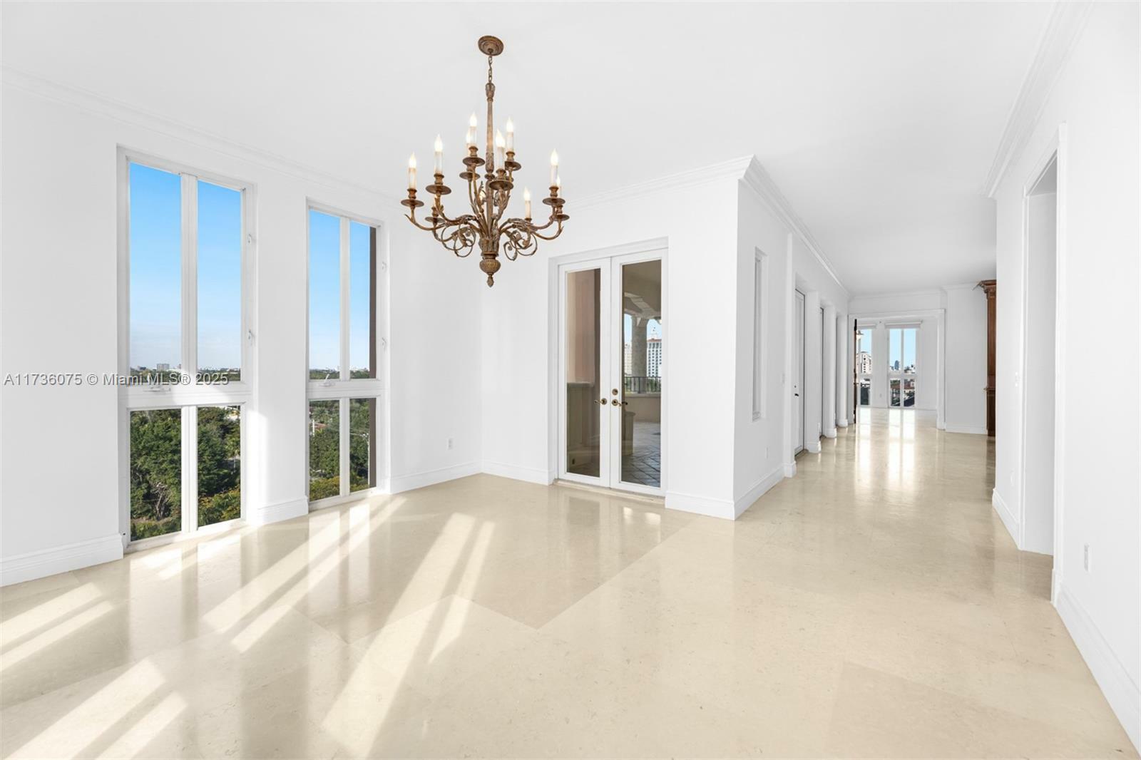 Property Photo:  600 Coral Way 7  FL 33134 