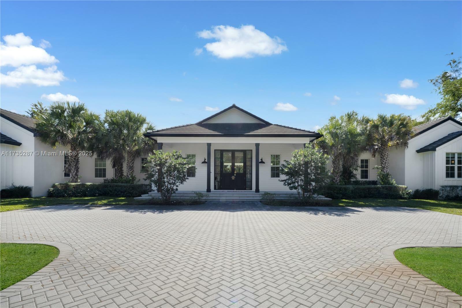 9290 SW 116th St  Miami FL 33176 photo