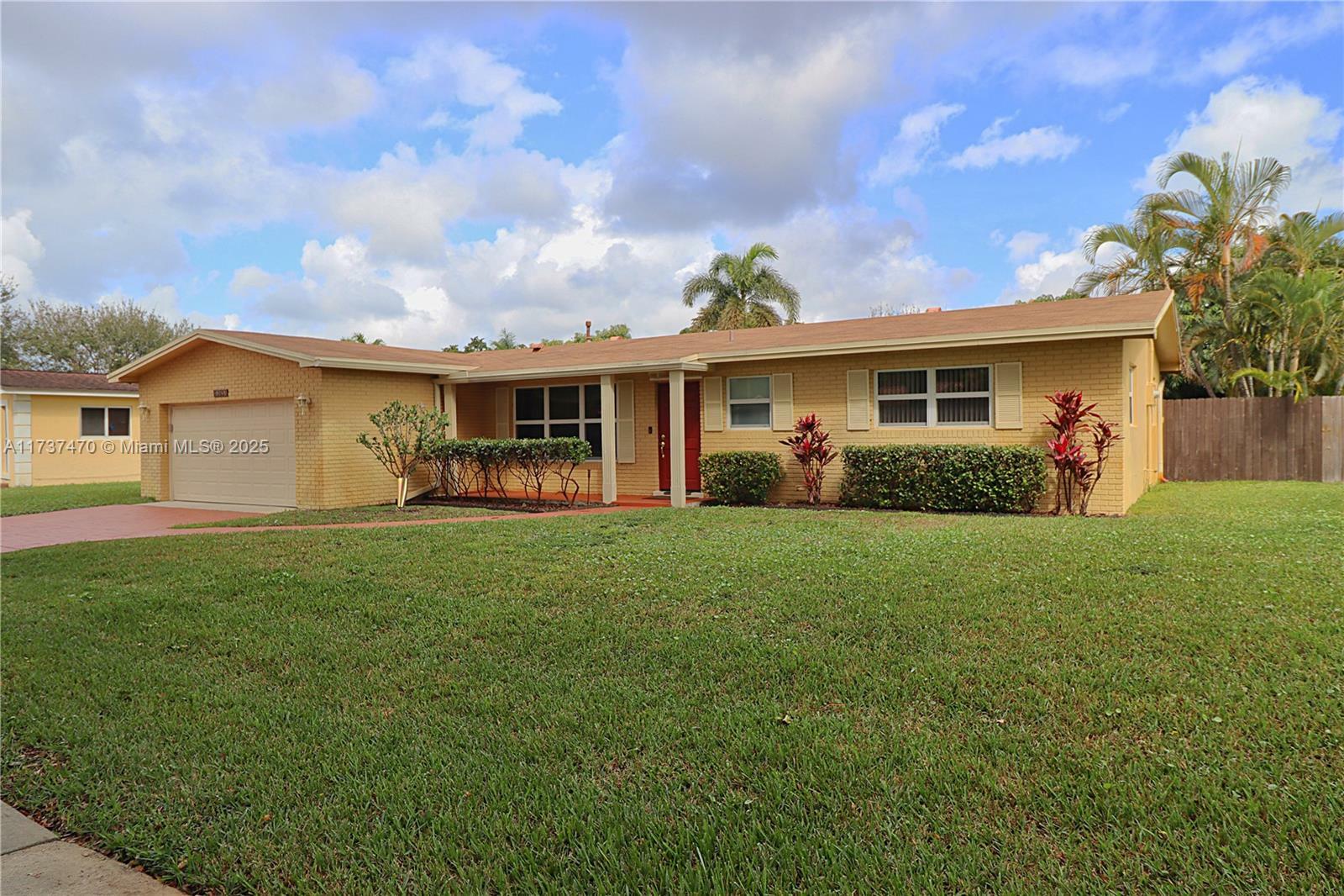 Property Photo:  10931 NW 18th St  FL 33026 