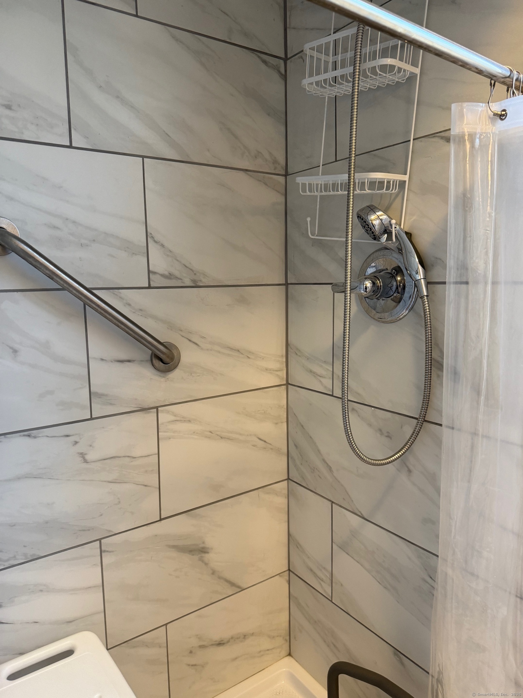 Property Photo:  580 Shelton Street  CT 06608 