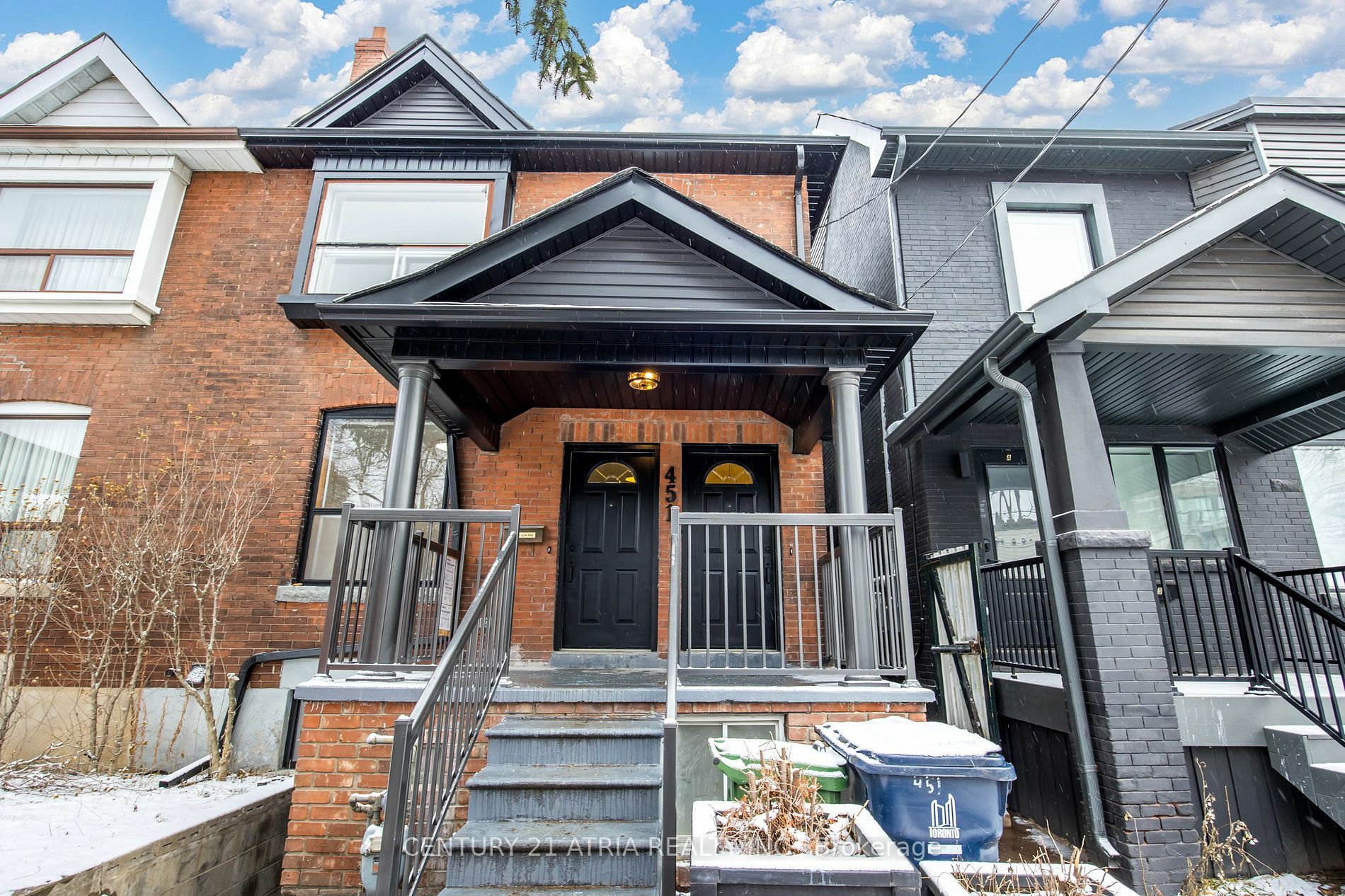 451 Lansdowne Ave Upper  Toronto ON M6H 3Y2 photo