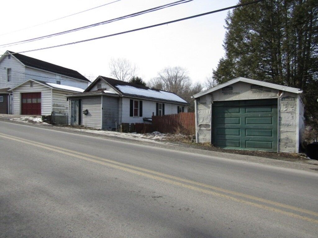Property Photo: 316 Beallsville Rd PA 15314
