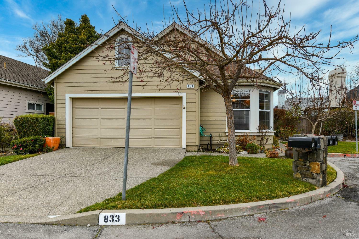 833 Peggy Lee Court  Windsor CA 95492 photo