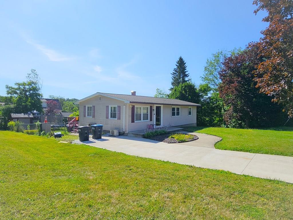 4888 Pinecrest Road  Millport NY 14864 photo