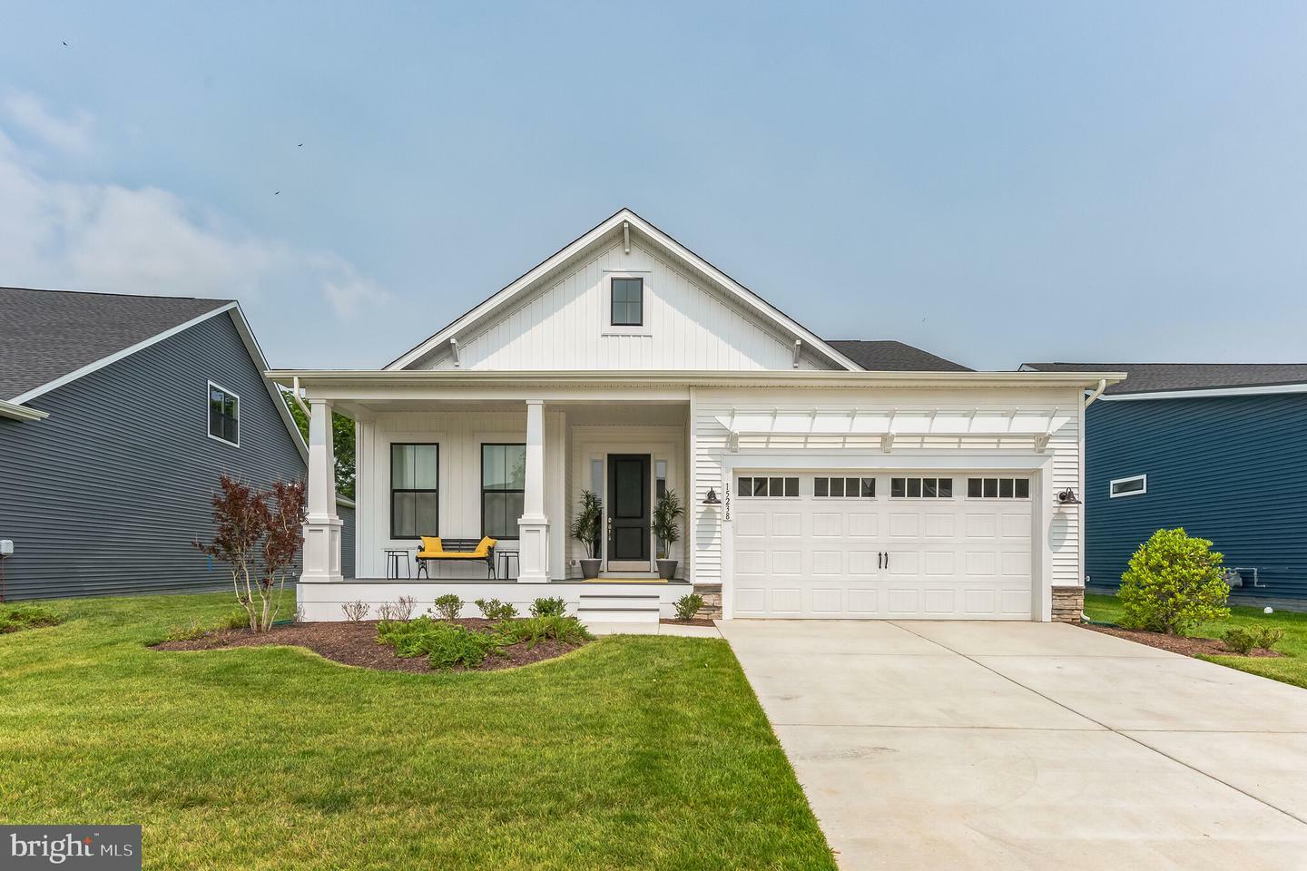 Property Photo: 15427 Solomon Way DE 19958