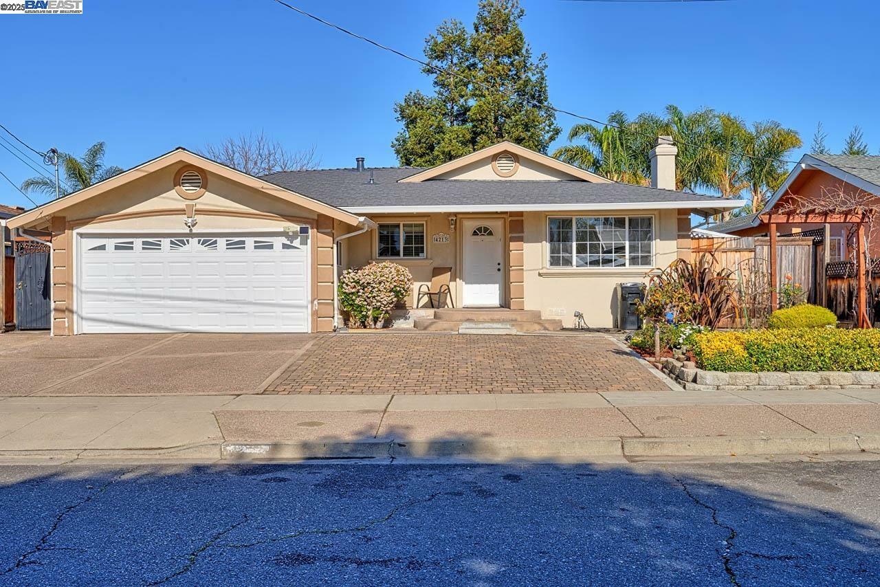 Property Photo:  4213 Crestwood St  CA 94538 