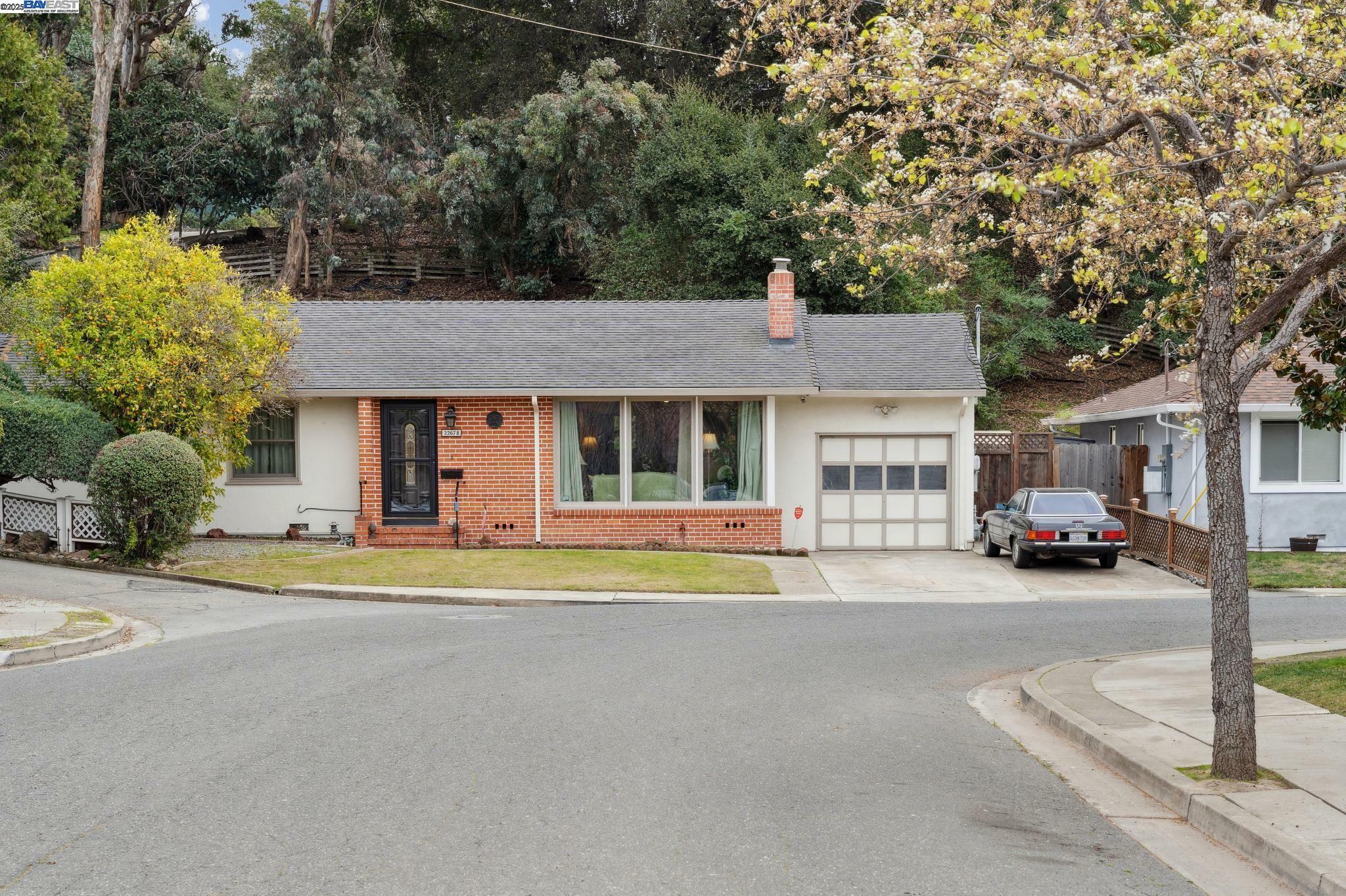 Property Photo:  22678 Zaballos Ct.  CA 94541 