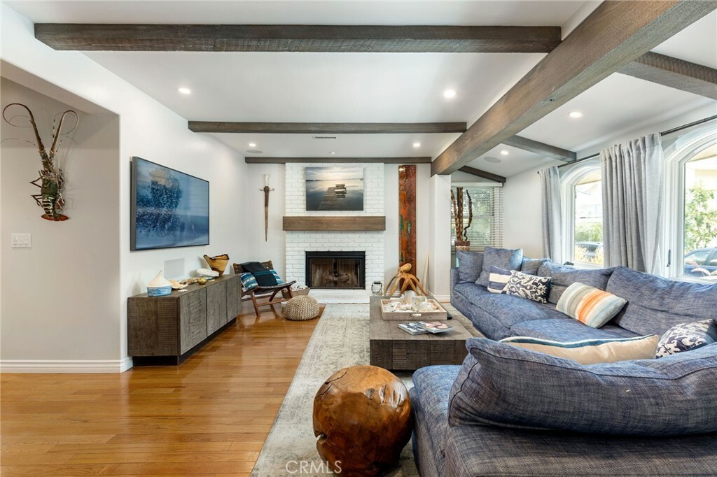 Property Photo: 411 30th Street CA 90254