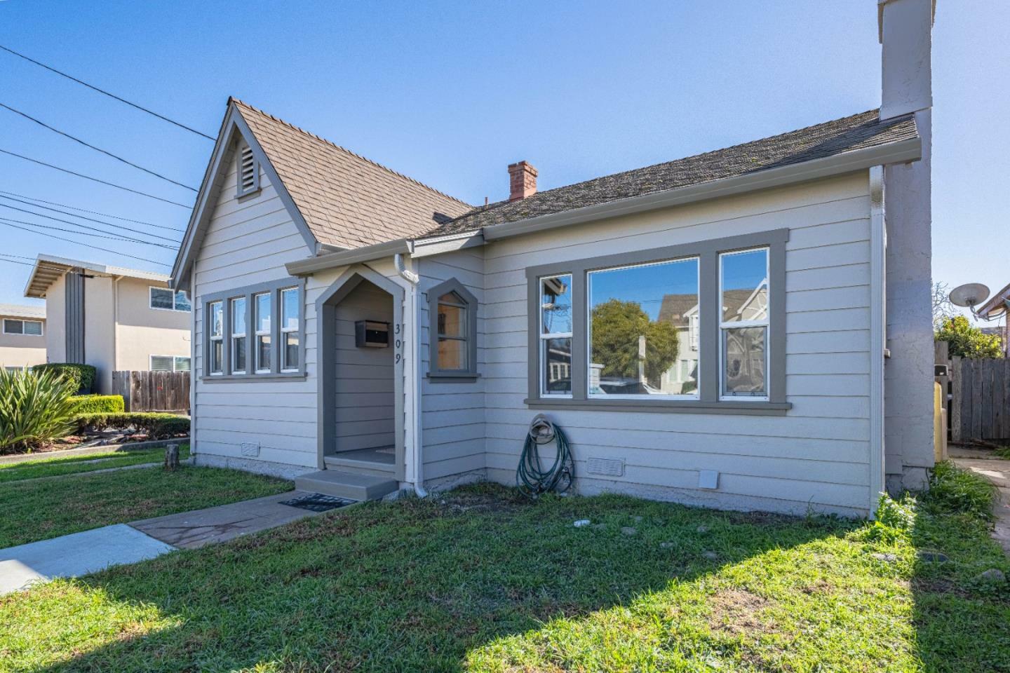 Property Photo:  309 Central Avenue  CA 93901 