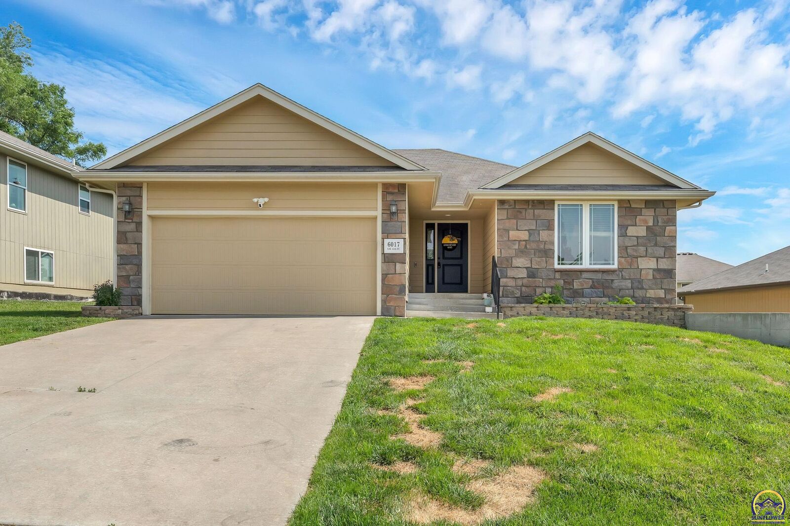 Property Photo: 6017 SW 44th St KS 66610
