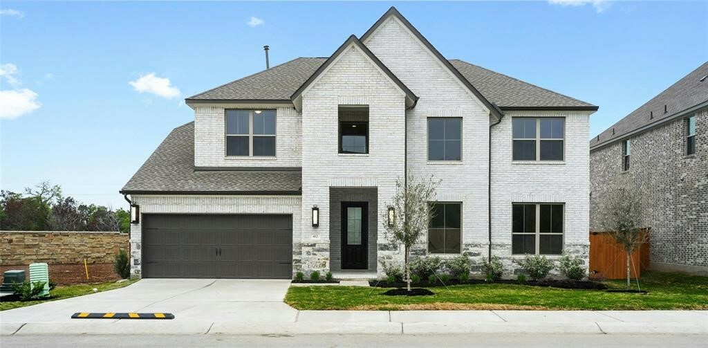 Property Photo: 905 Violet Sunset Drive TX 78628