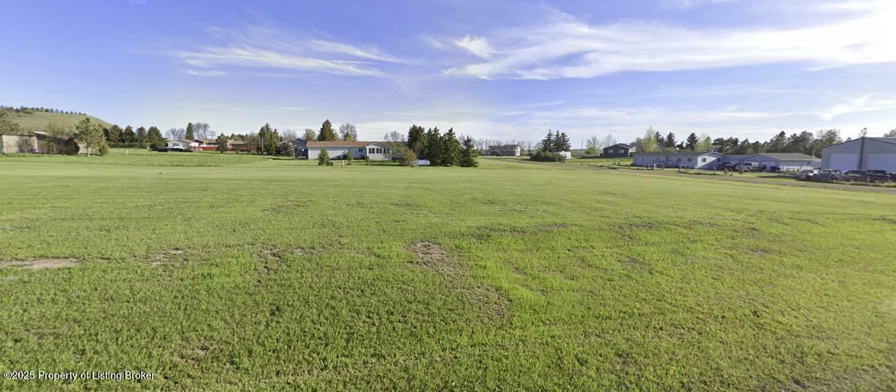 N 12th Avenue  Hettinger ND 58639 photo