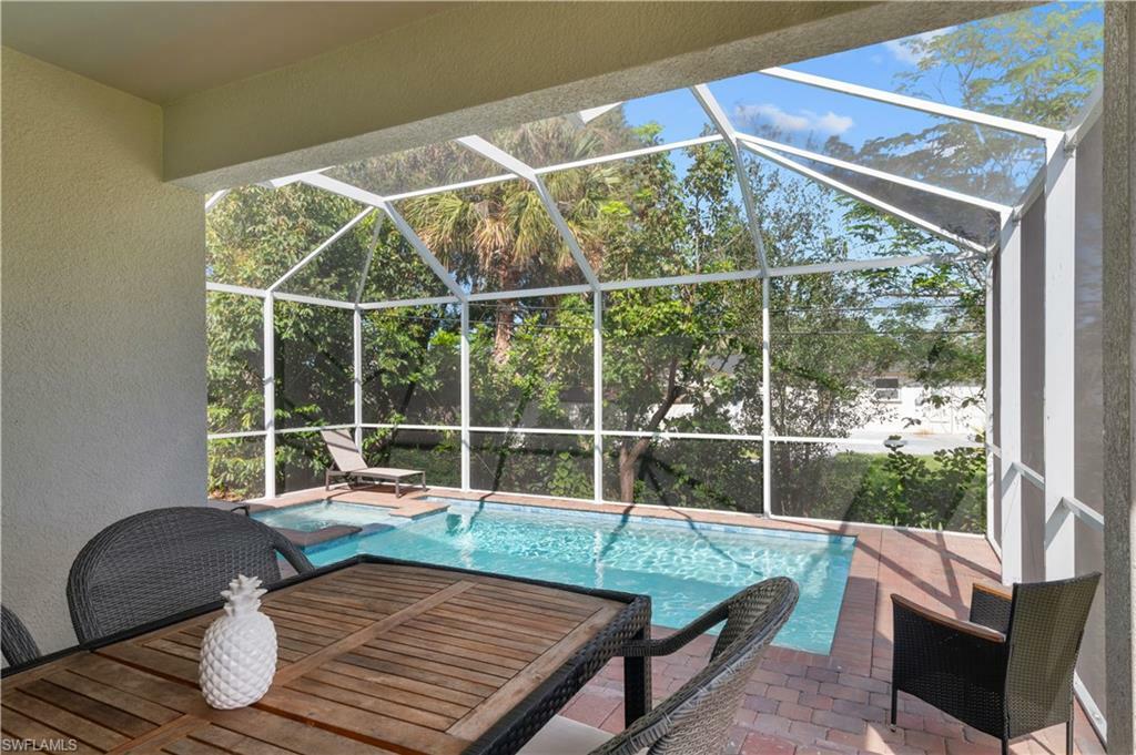 Property Photo:  4320 Little Hickory Rd  FL 34134 