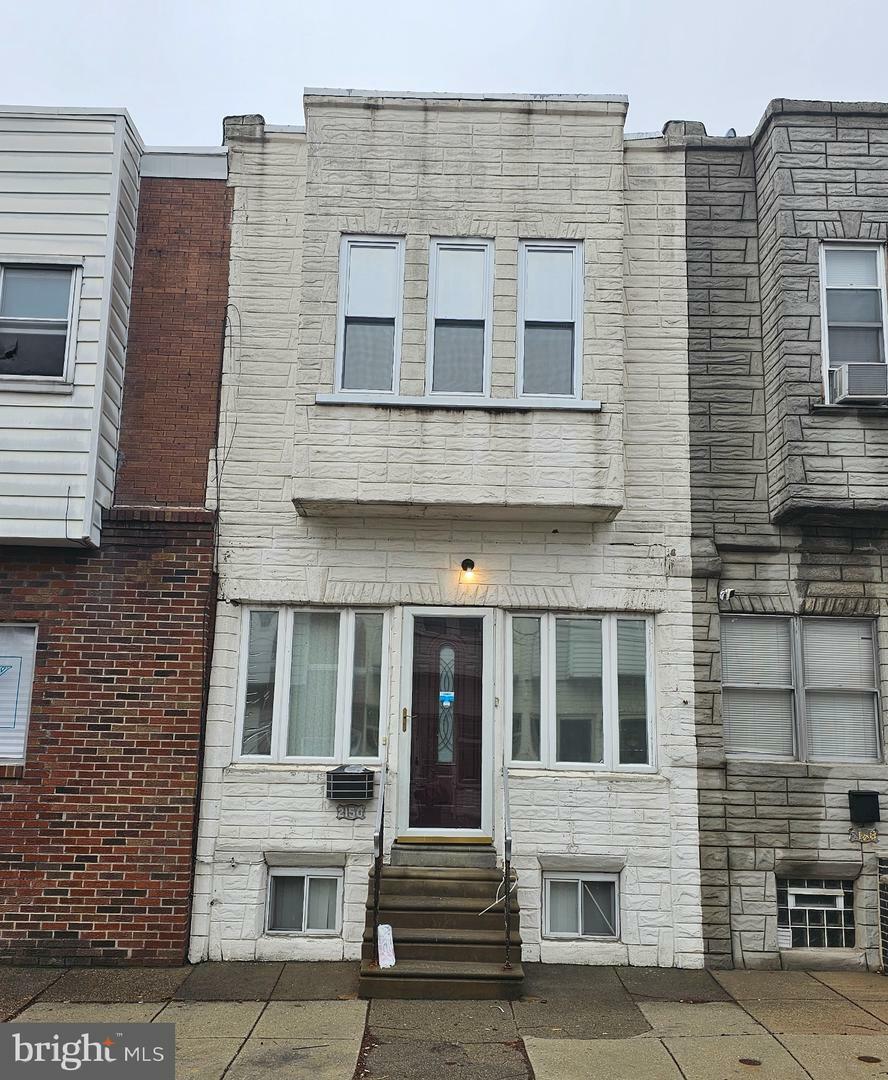 Property Photo:  2150 S Lambert Street  PA 19145 