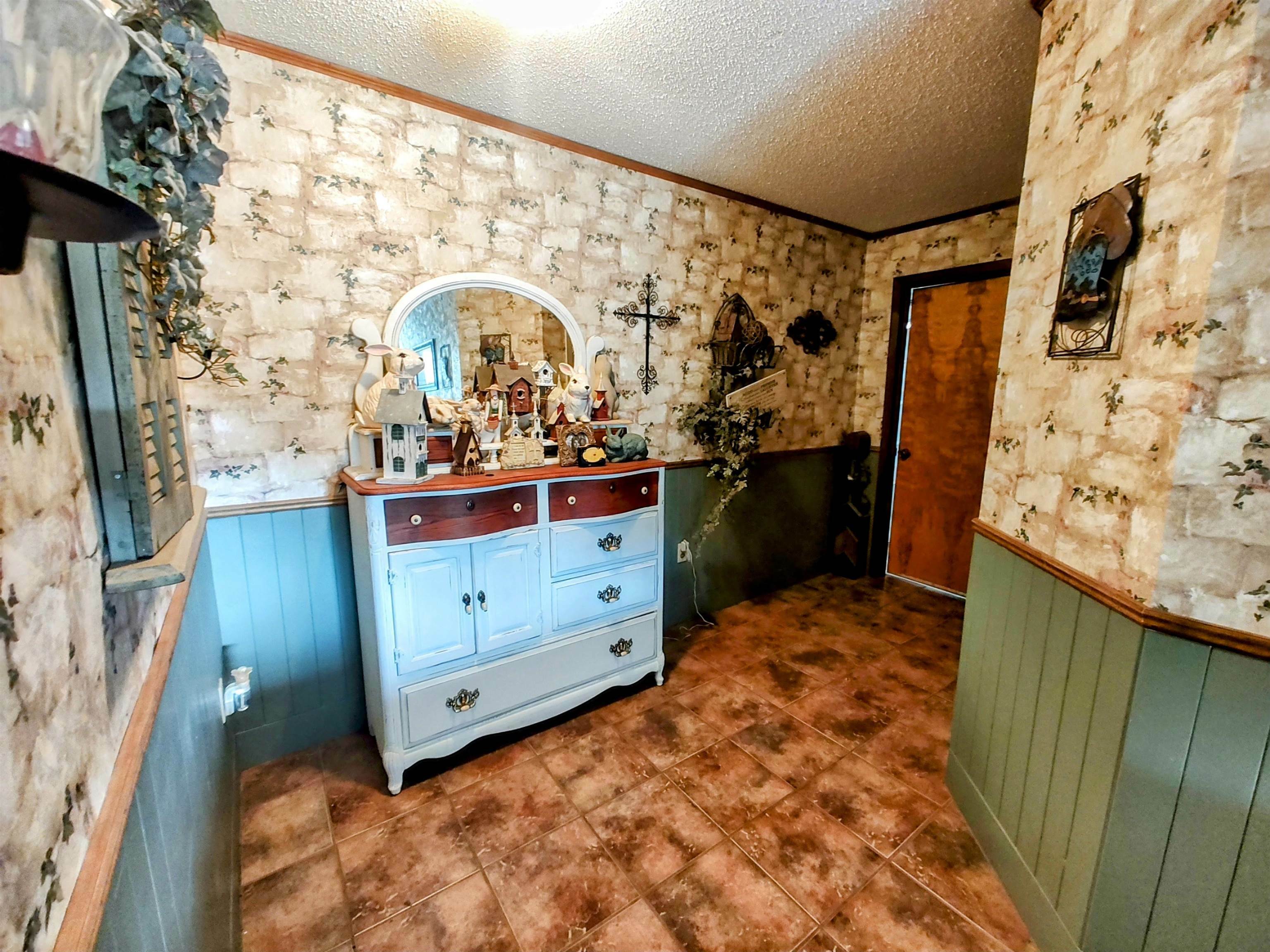 Property Photo: 1125 S Charley'S Loop Road AR 71701-7082