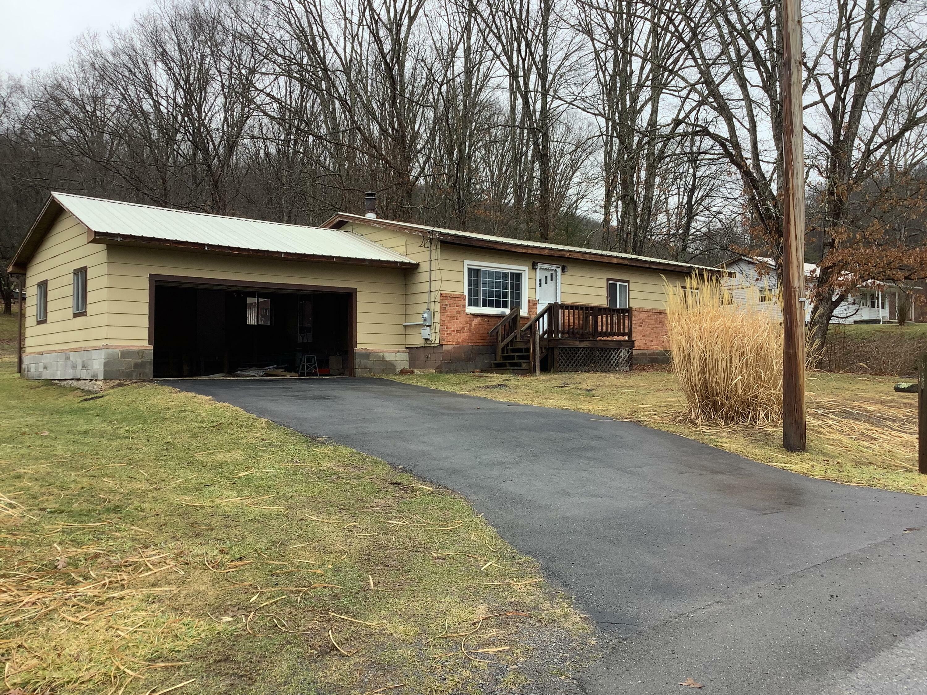 Property Photo:  329 Osborne Drive  WV 25962 