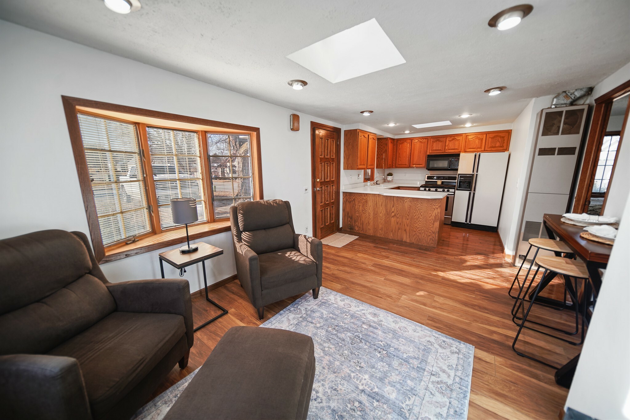 Property Photo:  204 E 3rd Street  IA 50219 