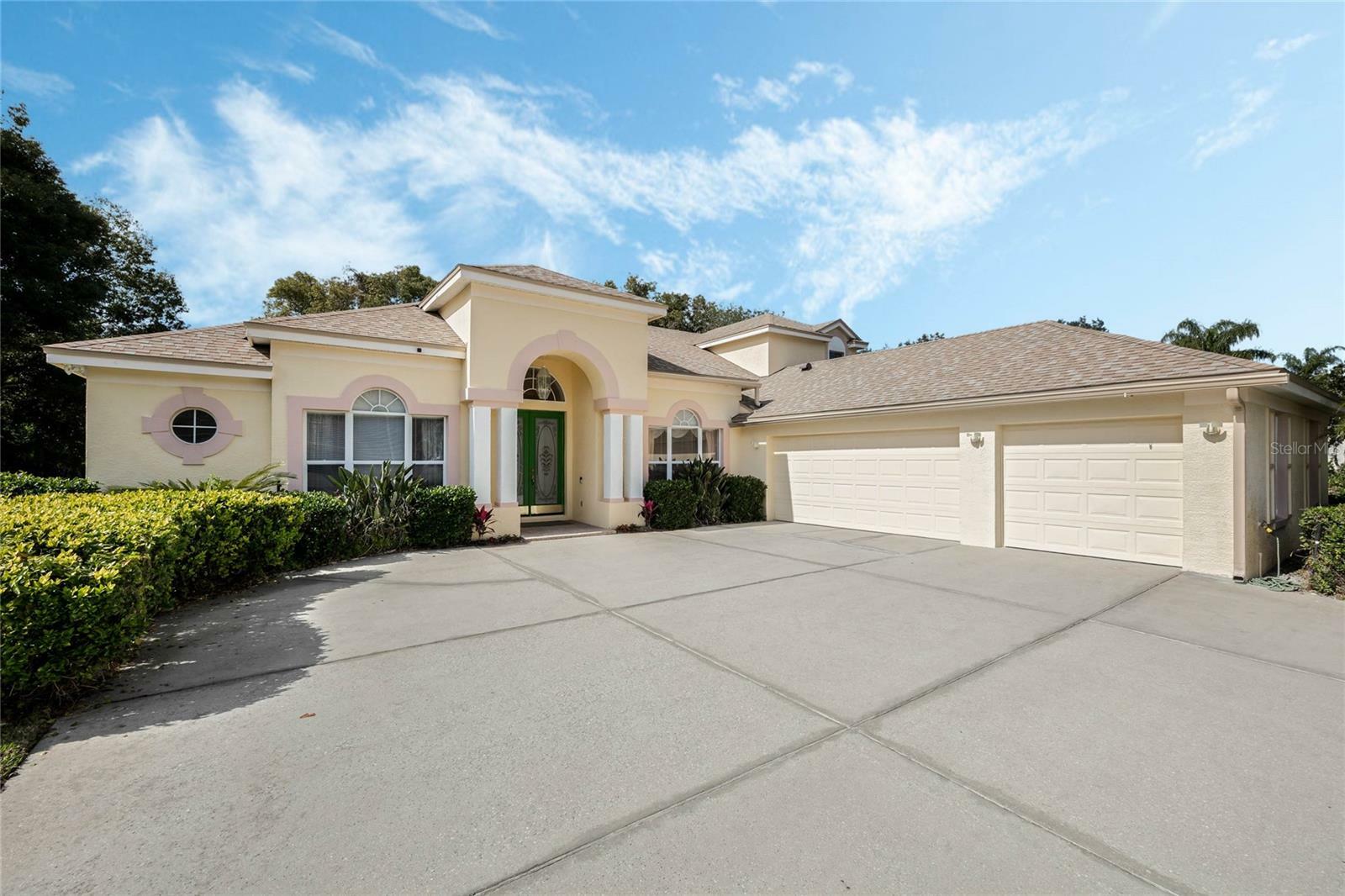 Property Photo:  126 Seville Chase Drive  FL 32708 