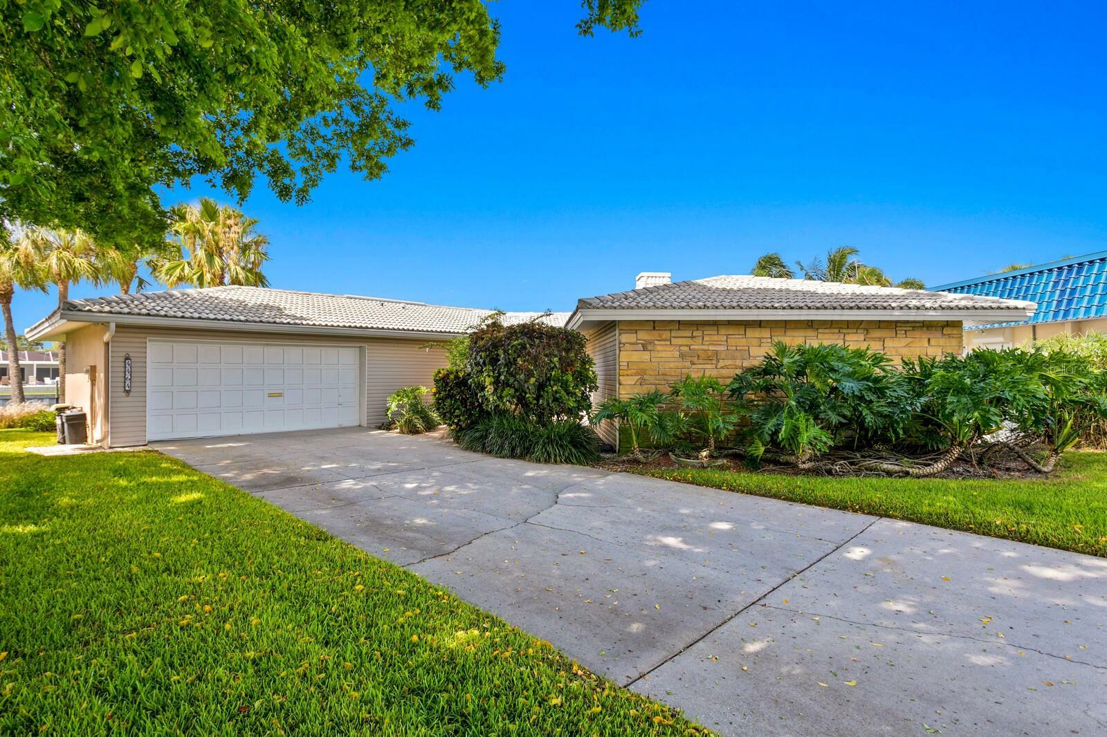 Property Photo: 4464 46th Avenue S FL 33711