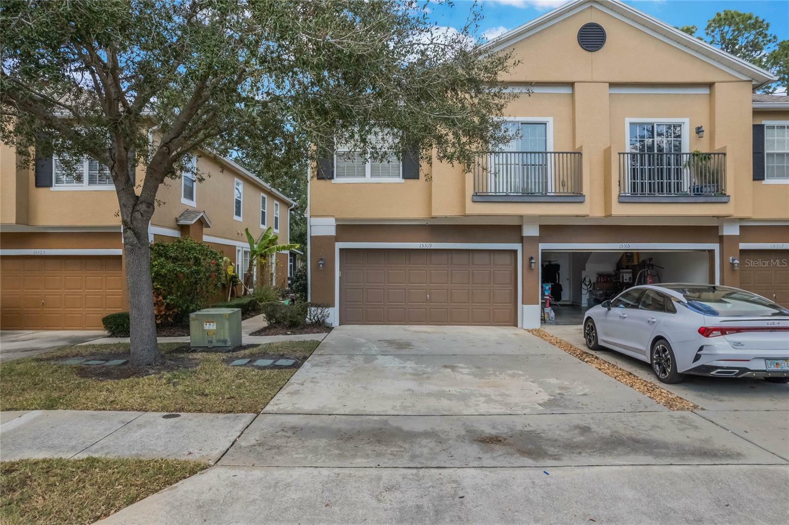 Property Photo:  15319 Oak Apple Court  FL 34787 