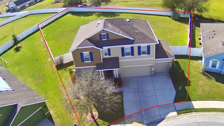 Property Photo: 1510 Shorewood Drive FL 33823
