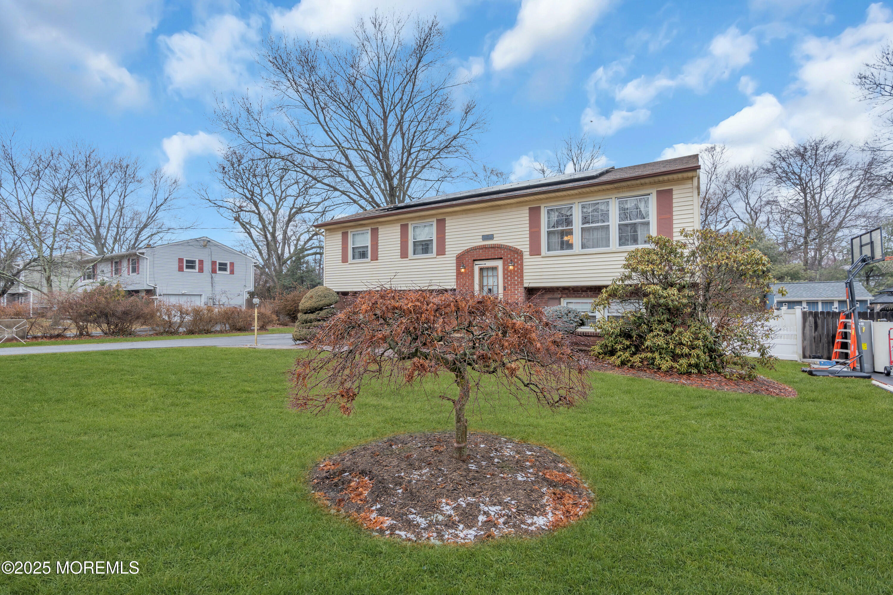 Property Photo:  36 Andover Road  NJ 08527 