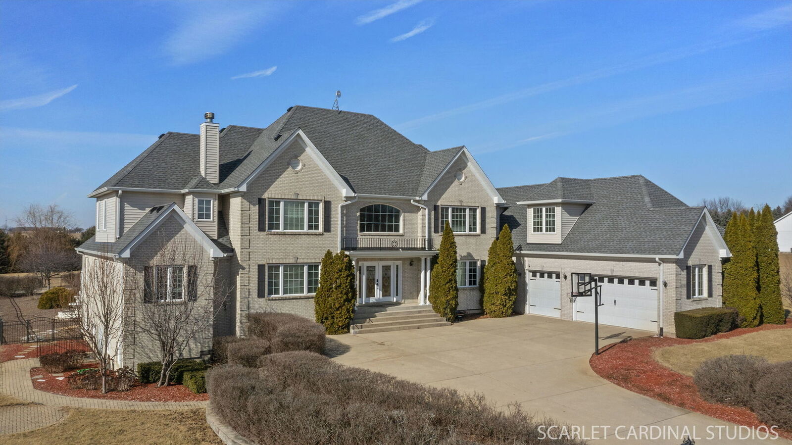 Property Photo: 6191 Southfield Lane IL 60543