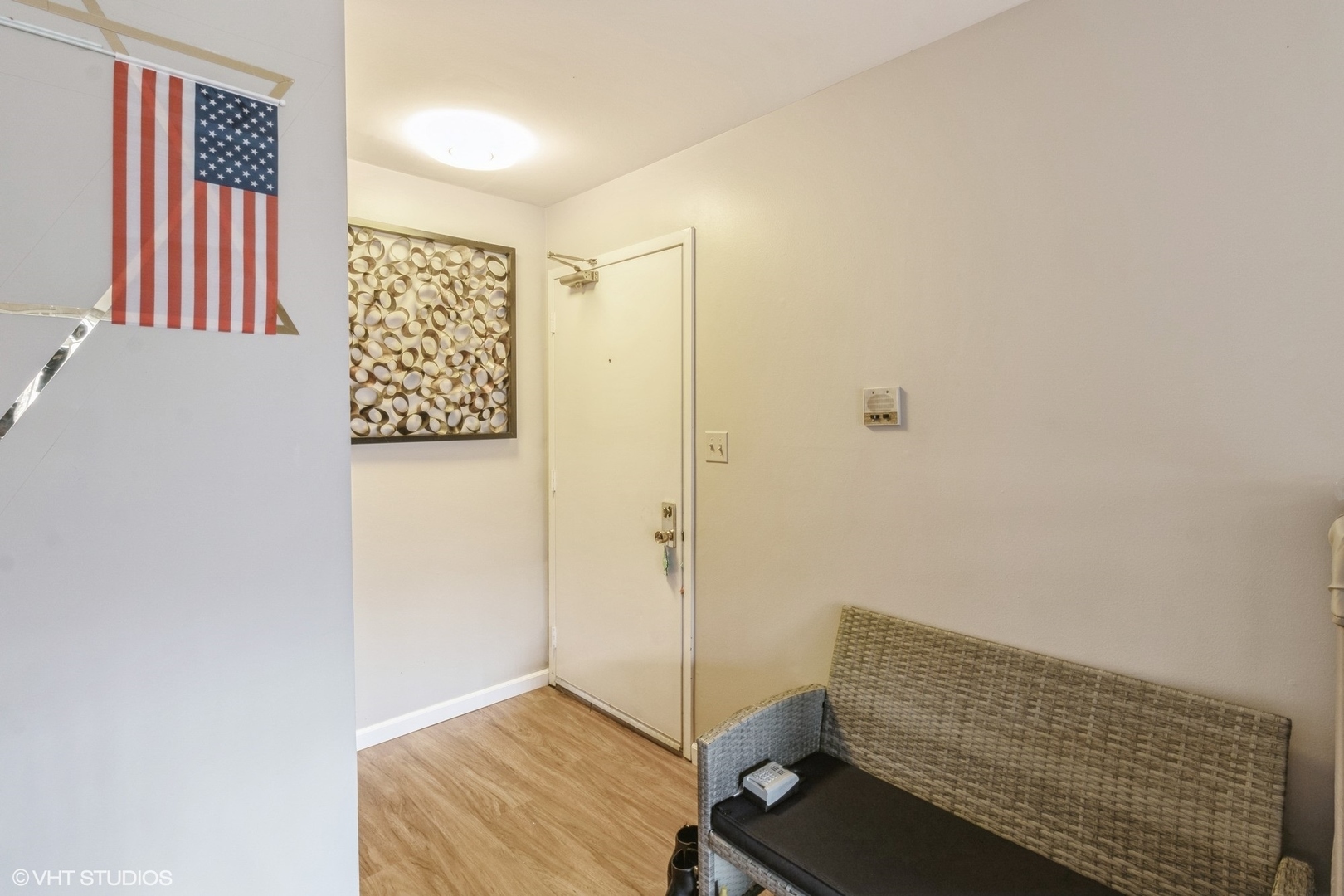 Property Photo:  1755 W Partridge Lane 3  IL 60004 