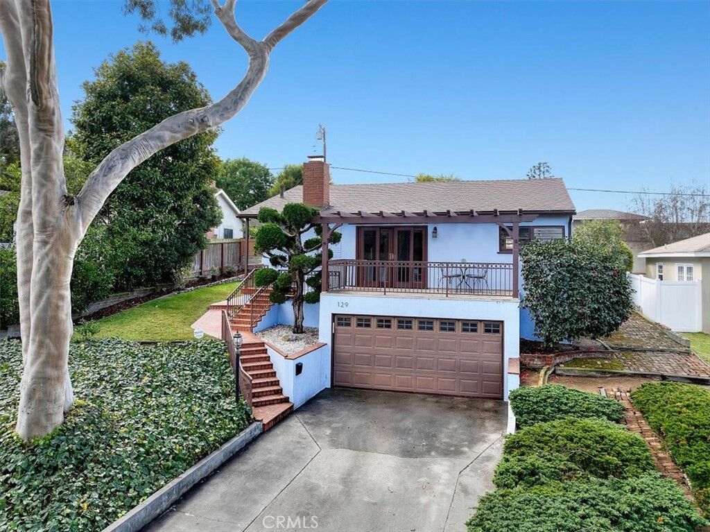 Property Photo:  129 Vista Del Parque  CA 90277 
