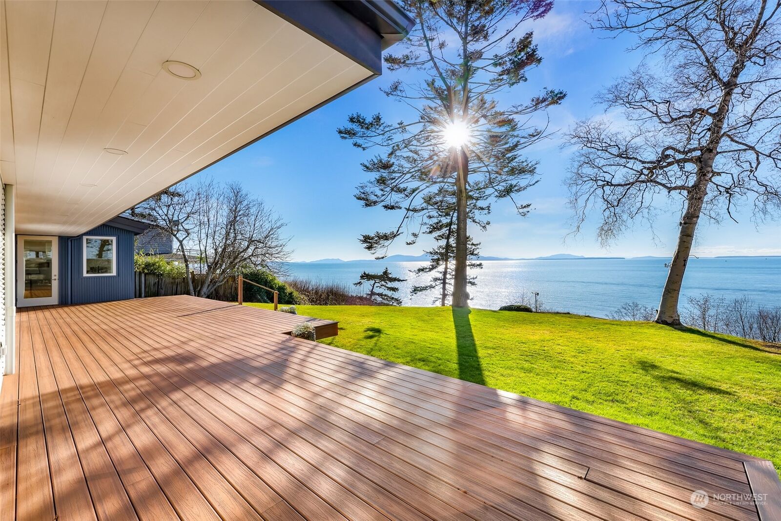 Property Photo:  5553  Maple Way  WA 98230 