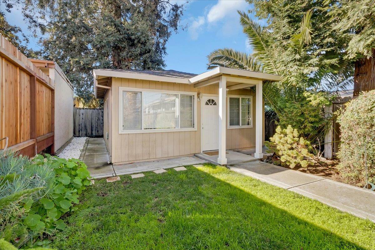 Property Photo: 323 Rutland CA 95128