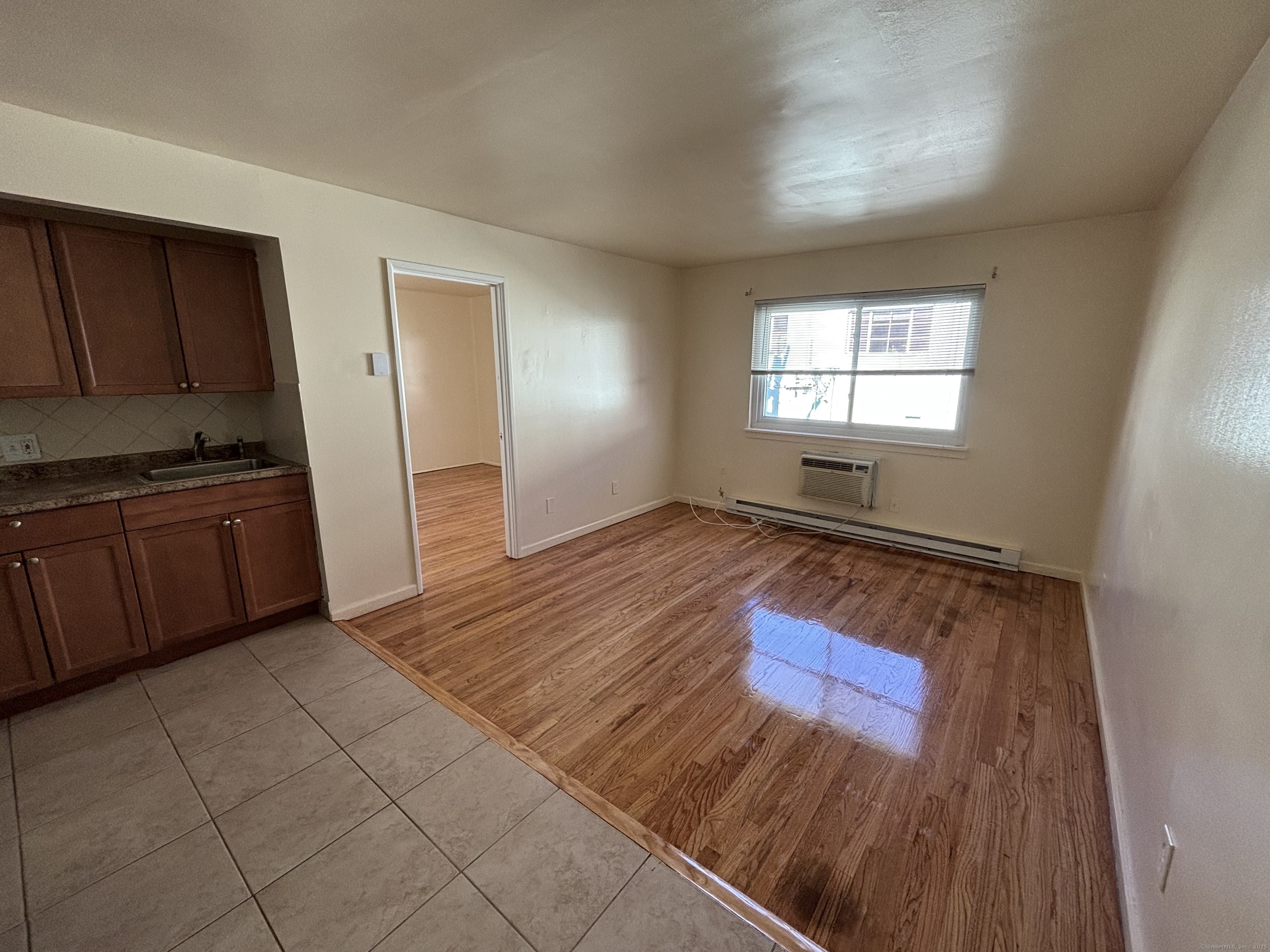 Property Photo:  17 Ferris Avenue 12  CT 06854 