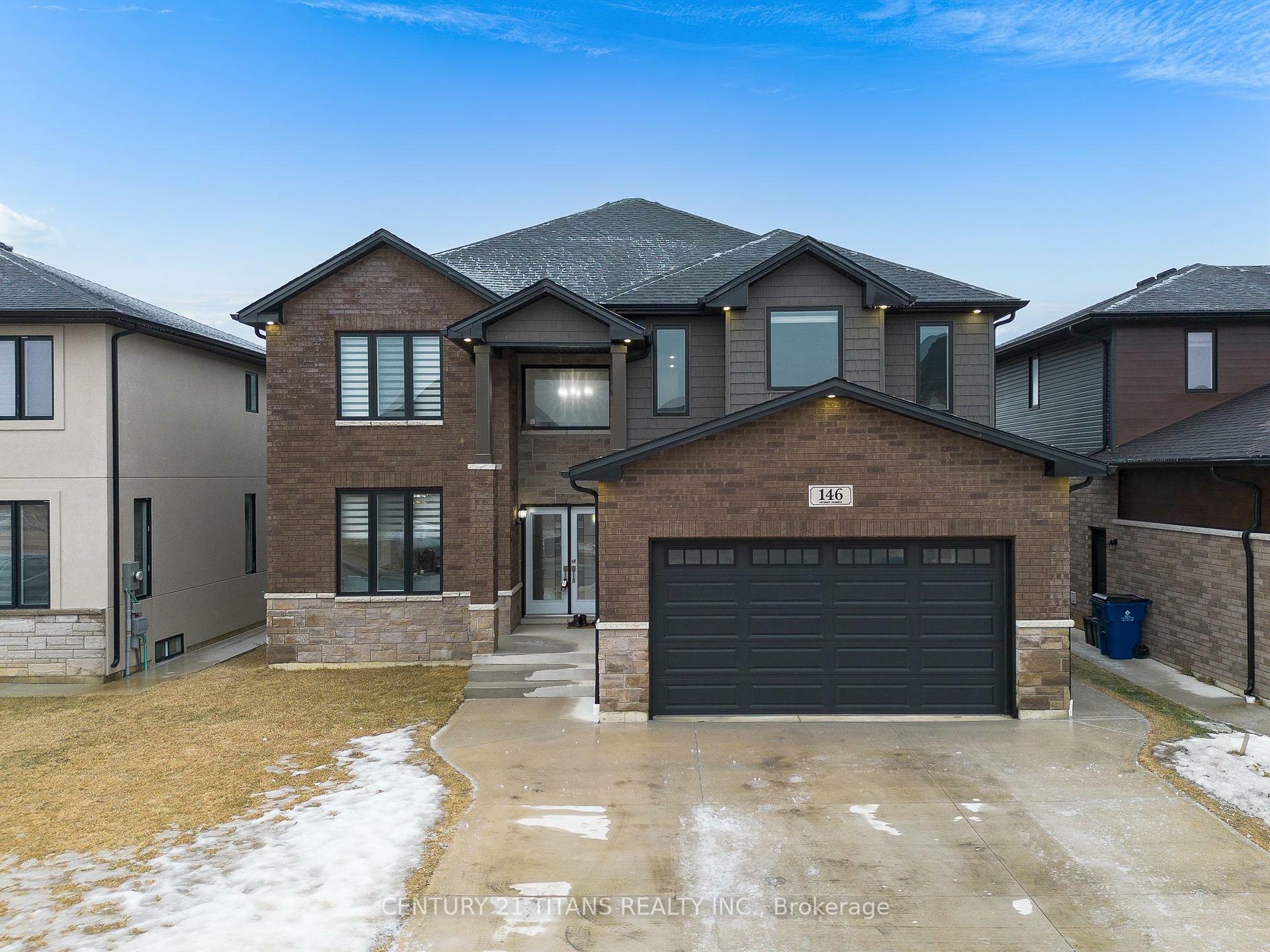 Property Photo: 146 Tuscany Trail ON N7M 0R9
