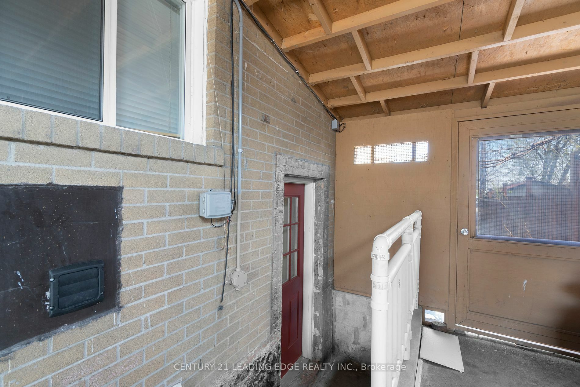 Photo de la propriété:  35 Benton St #1 - Basement  ON L6W 3B8 