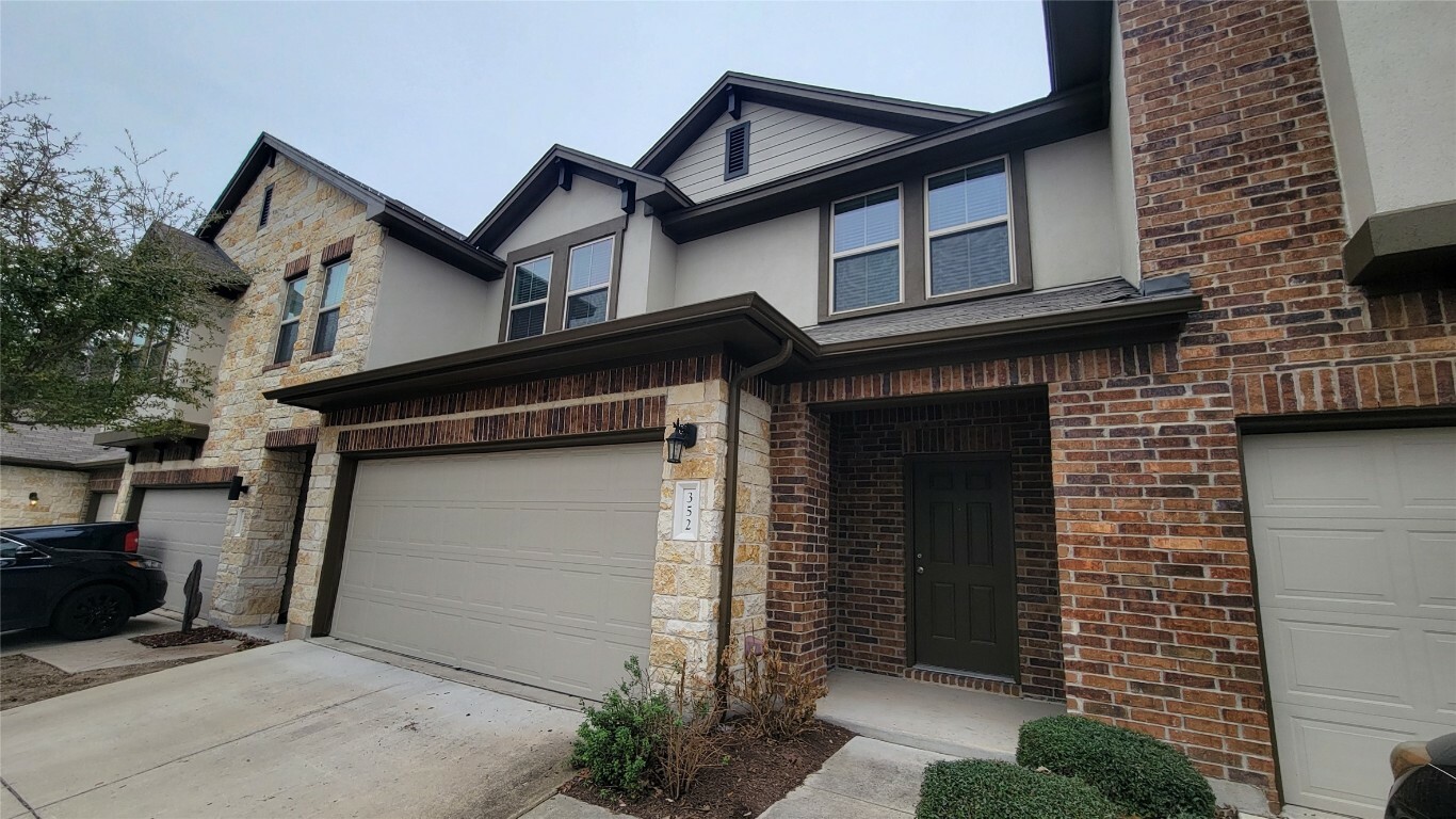 Property Photo:  2304 S Lakeline Boulevard 352  TX 78613 