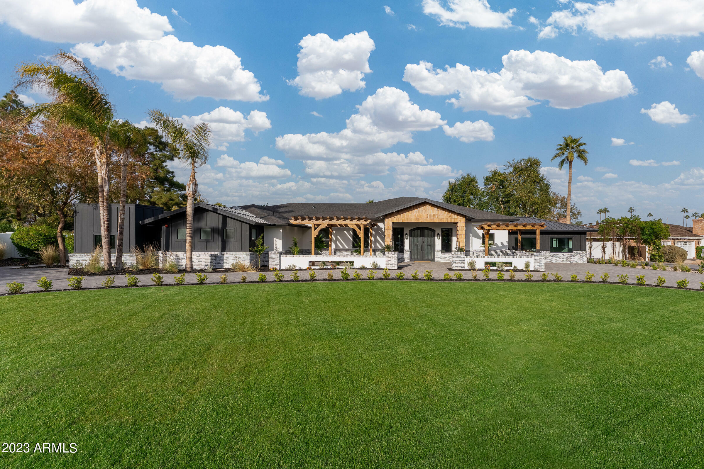 Property Photo:  7014 E Palo Verde Lane  AZ 85253 