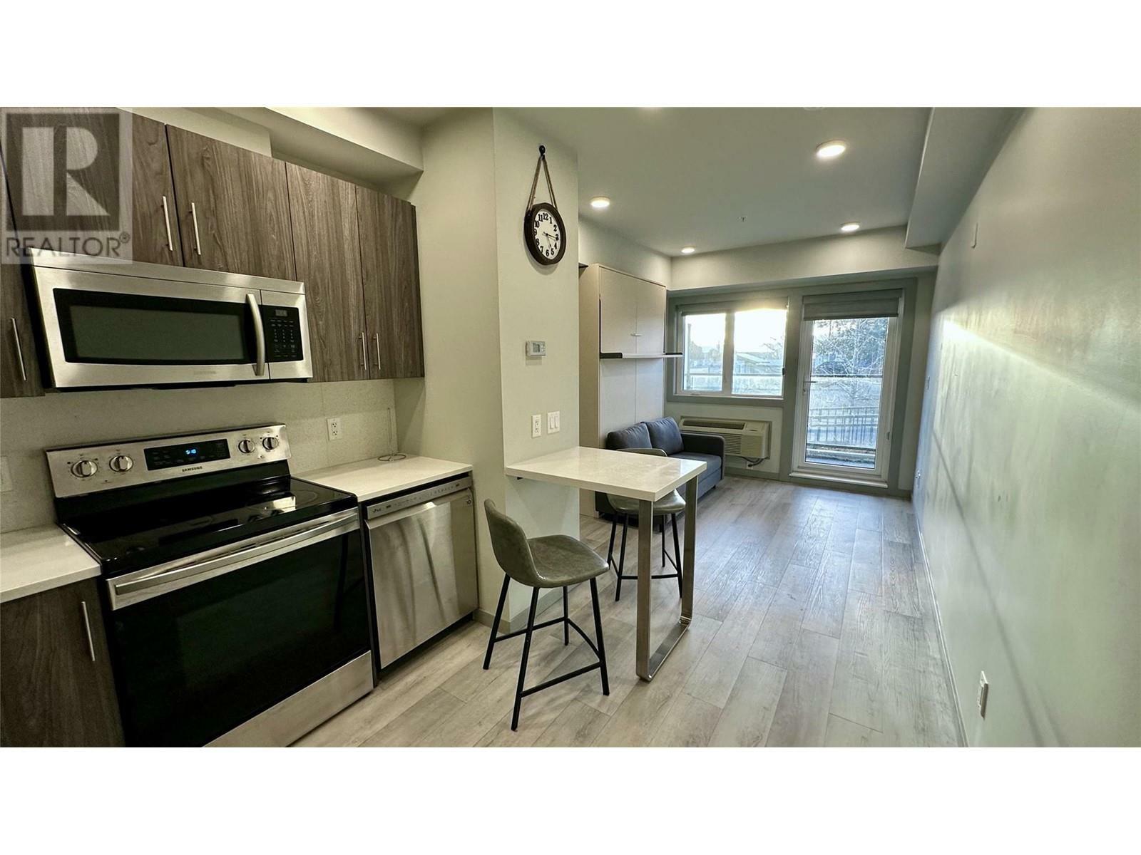 Property Photo:  345 Dougall Road North Ph12  BC V1X 3K8 