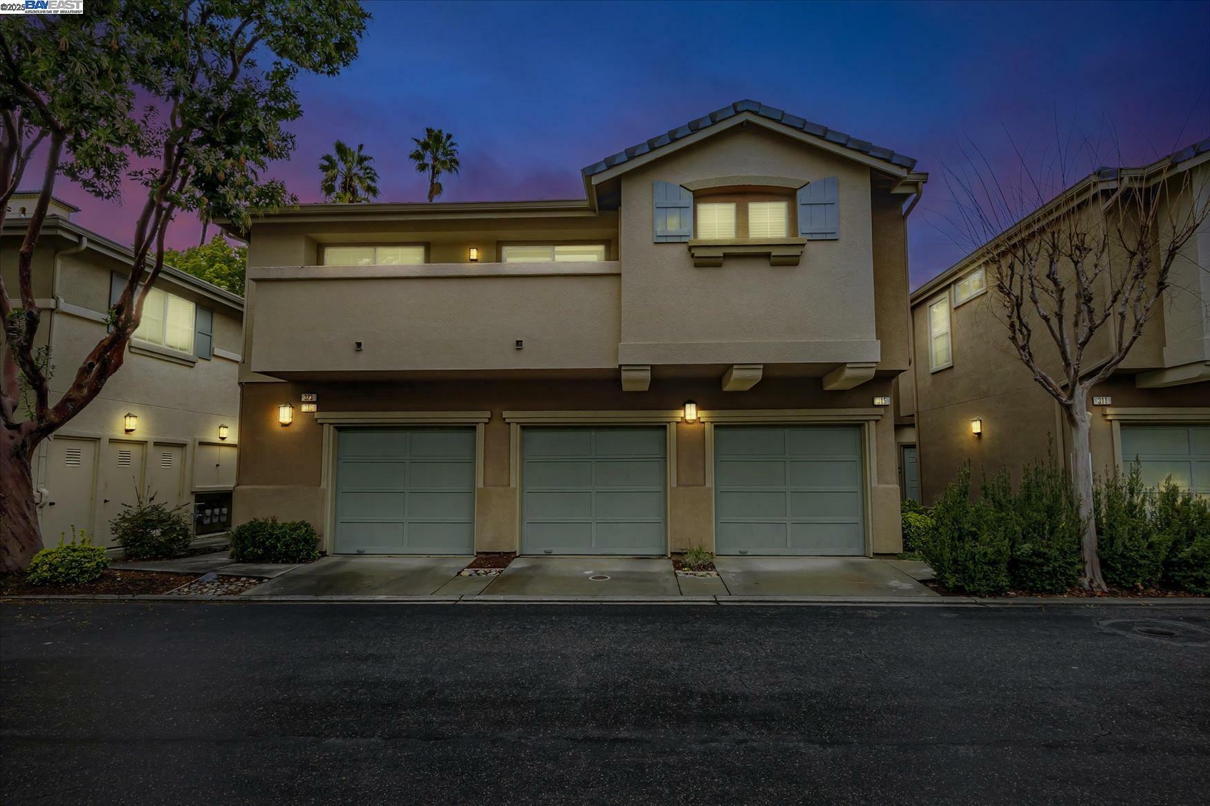 Property Photo:  315 Oleander Dr 702  CA 95123 