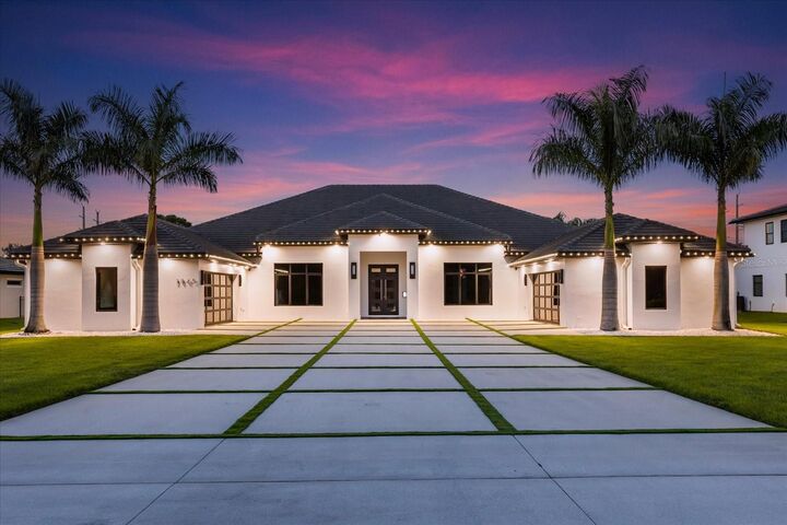 Property Photo: 3845 S Stillwood Lane FL 32746