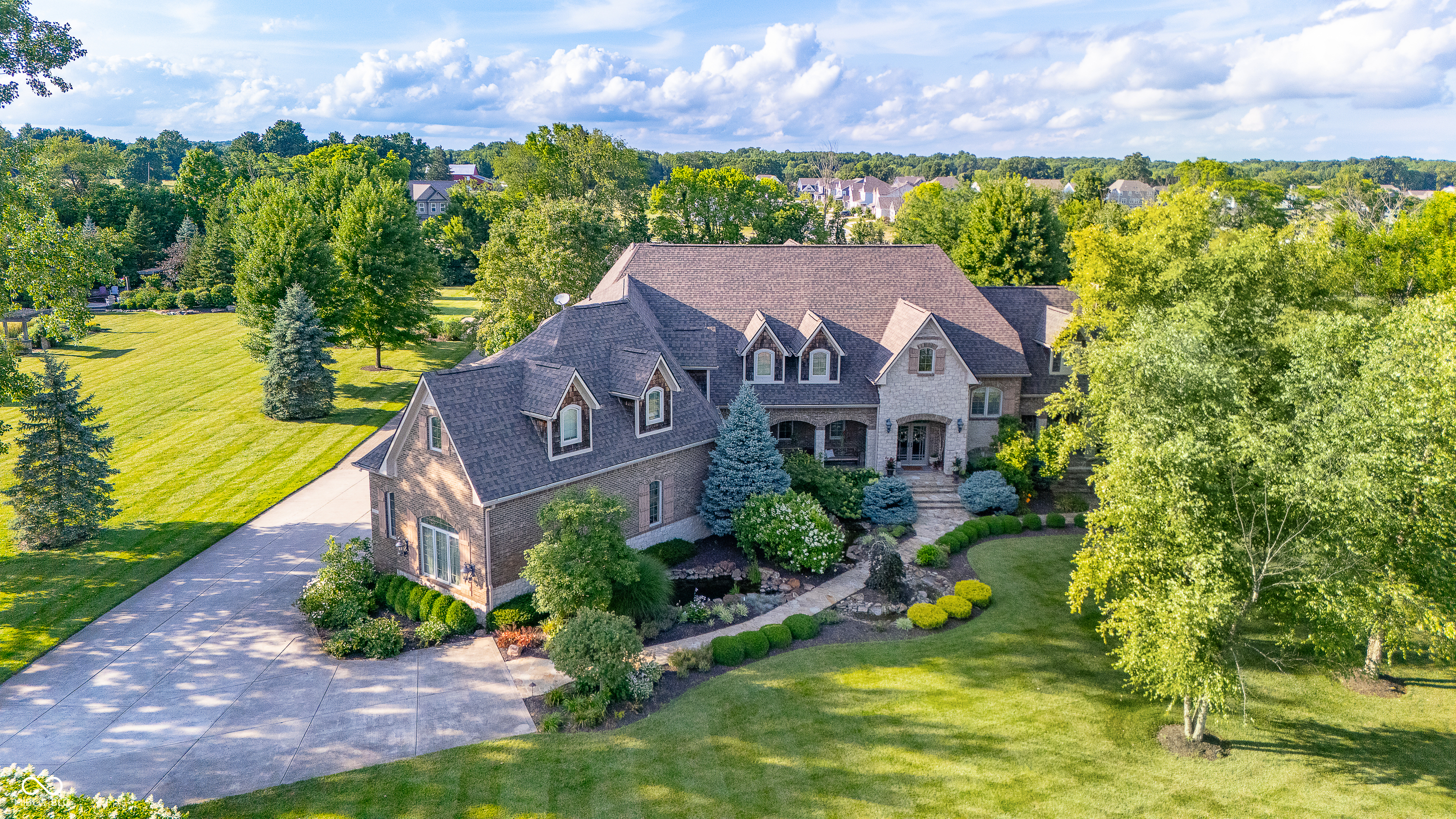 Property Photo: 5030 Nightshade Lane IN 46062
