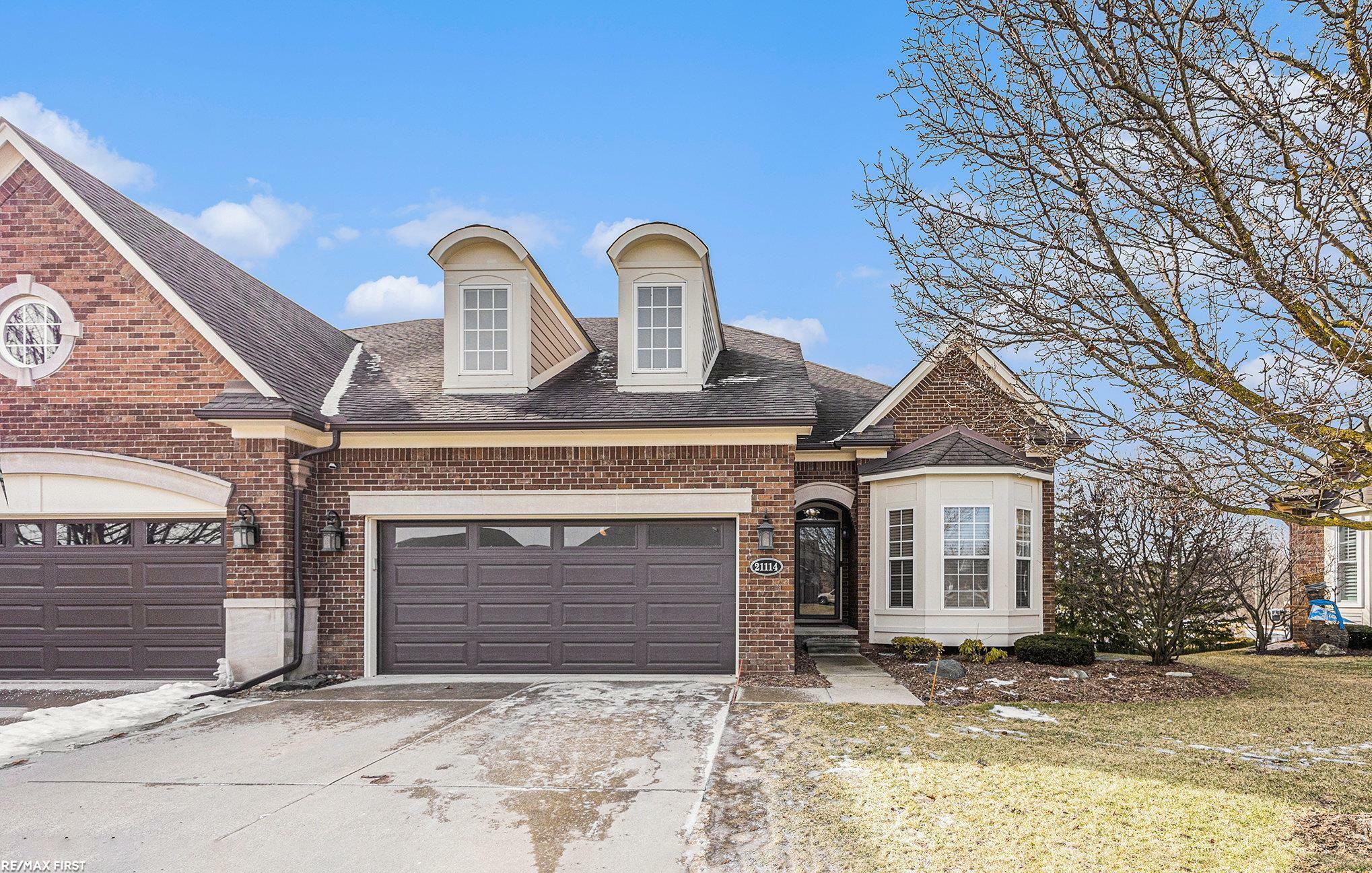 Property Photo:  21114 Lilac Lane  MI 48036-5012 