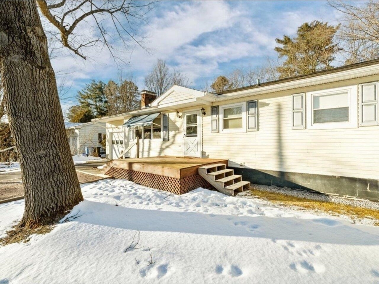 Property Photo:  21 Richard Terrace  VT 05403 