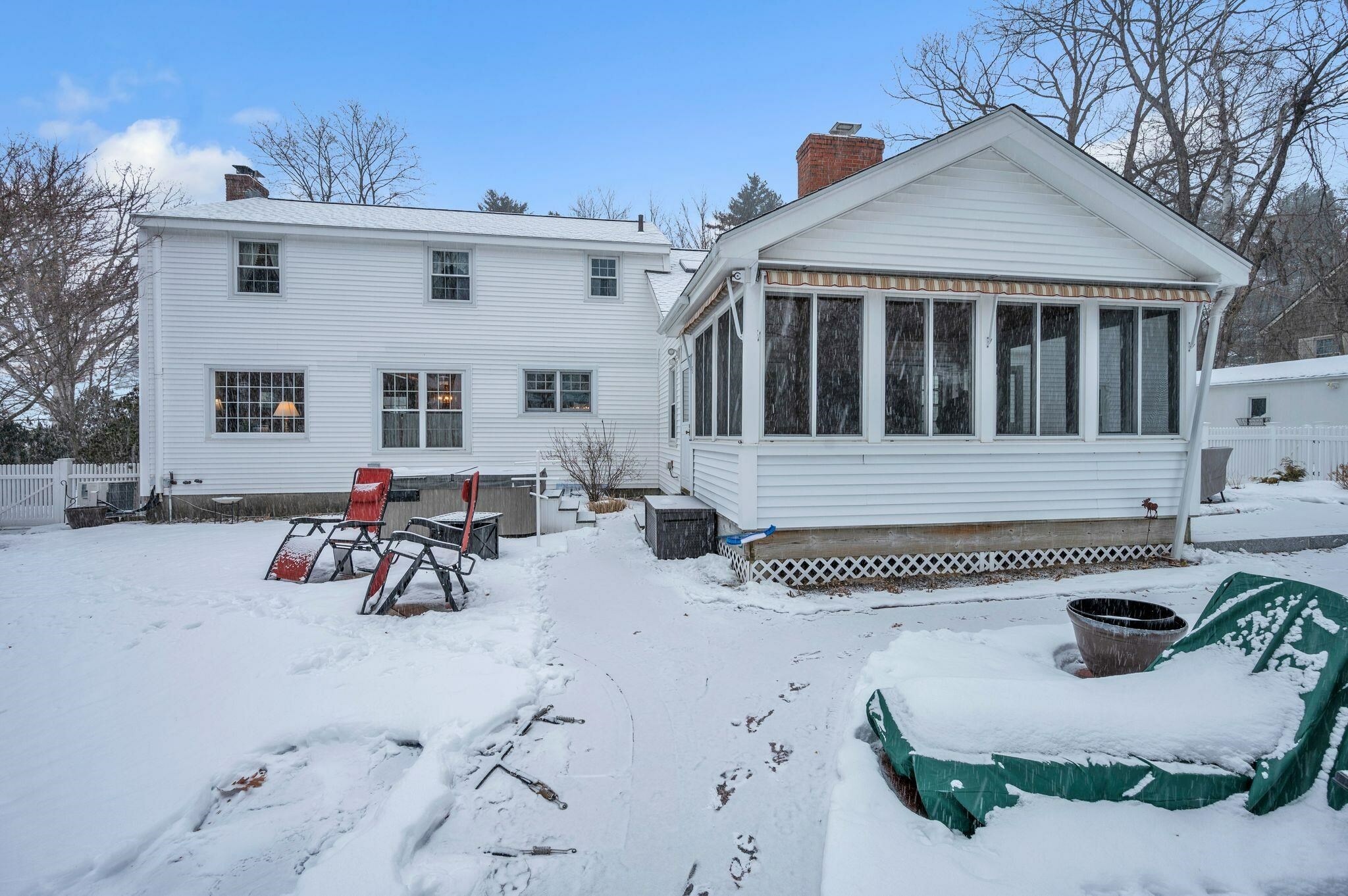 Property Photo: 205 North Bend Drive NH 03104