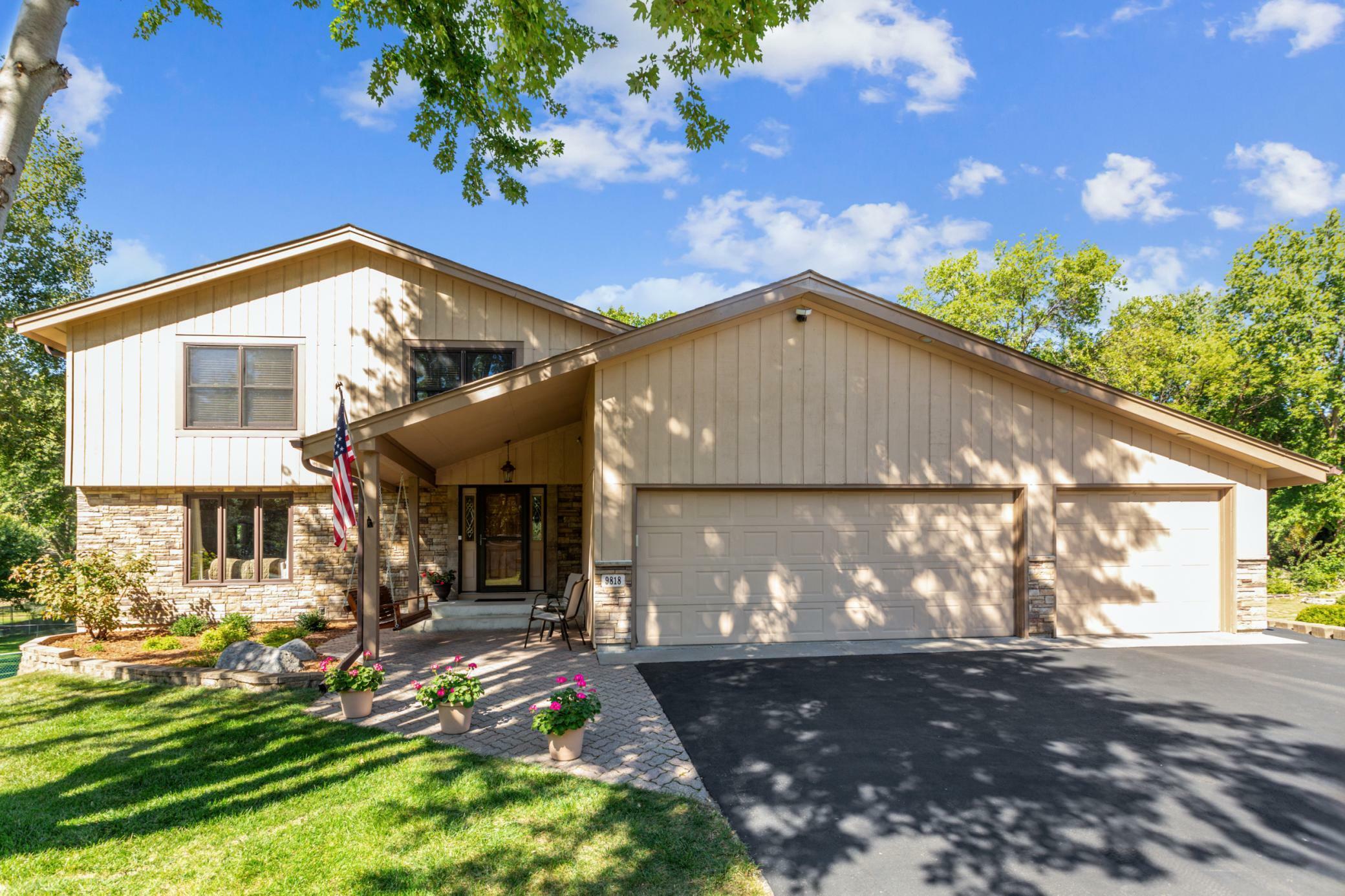 Property Photo:  9818 Squire Lane  MN 55347 