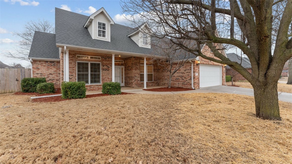 Property Photo:  4308 Arlington Drive  AR 72758 