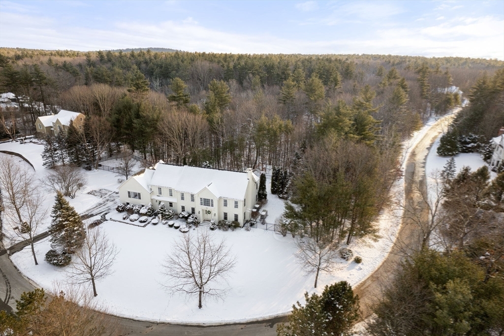 Property Photo:  14 Winding Oaks Way  MA 01921 